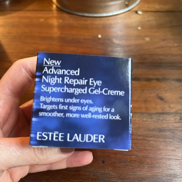 Estée Lauder Advanced Night Repair Eye Supercharged Gel-Cream-NWT - Picture 3 of 4